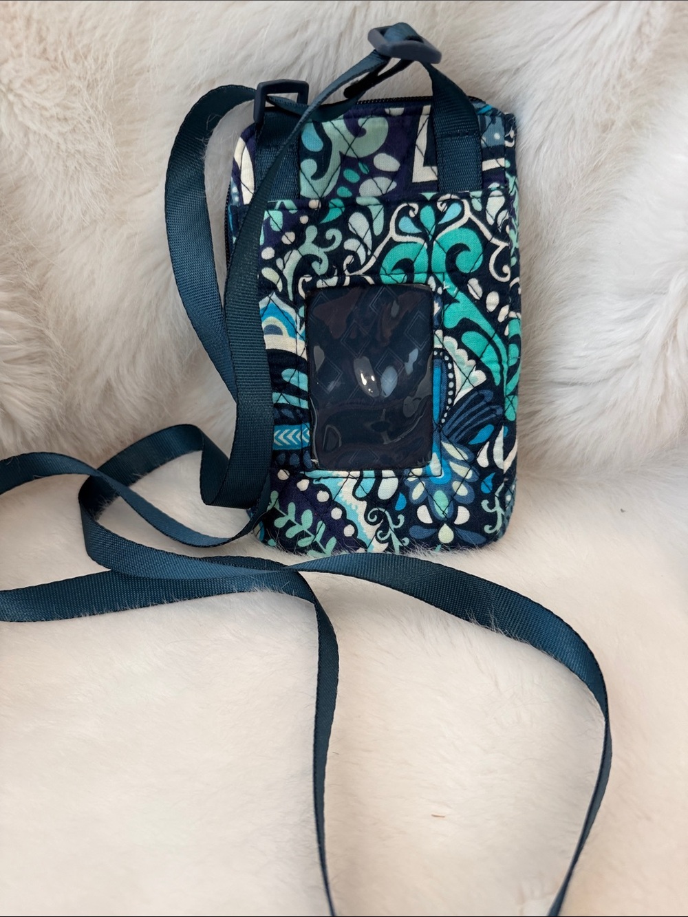 Vera Bradley Teal & Navy Quilted Crossbody Phone Pouch new without tags